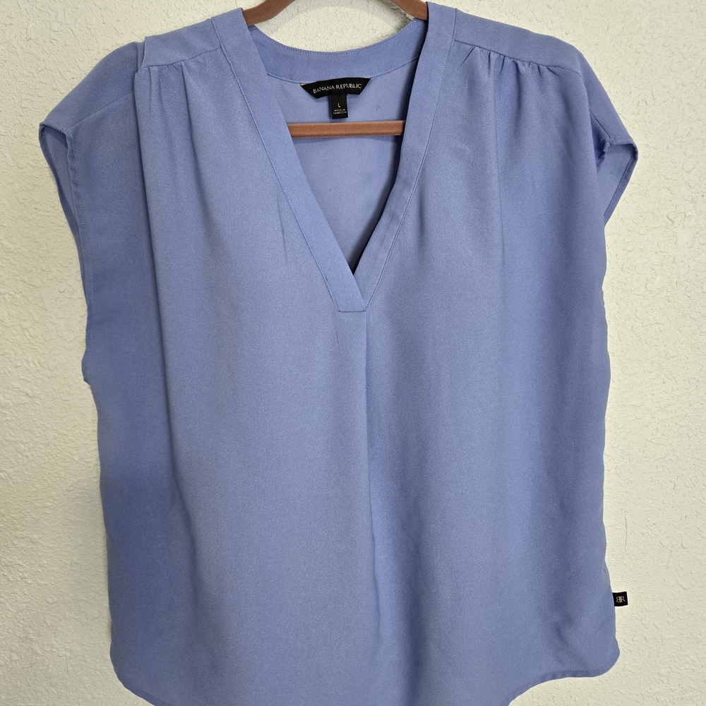 Women's Blue V-Neck Top